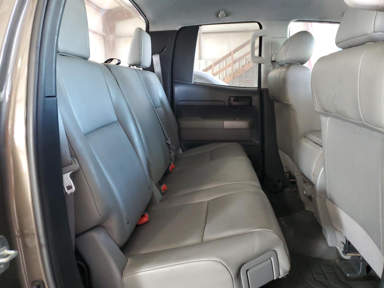 2012 Toyota Tundra - Image 10