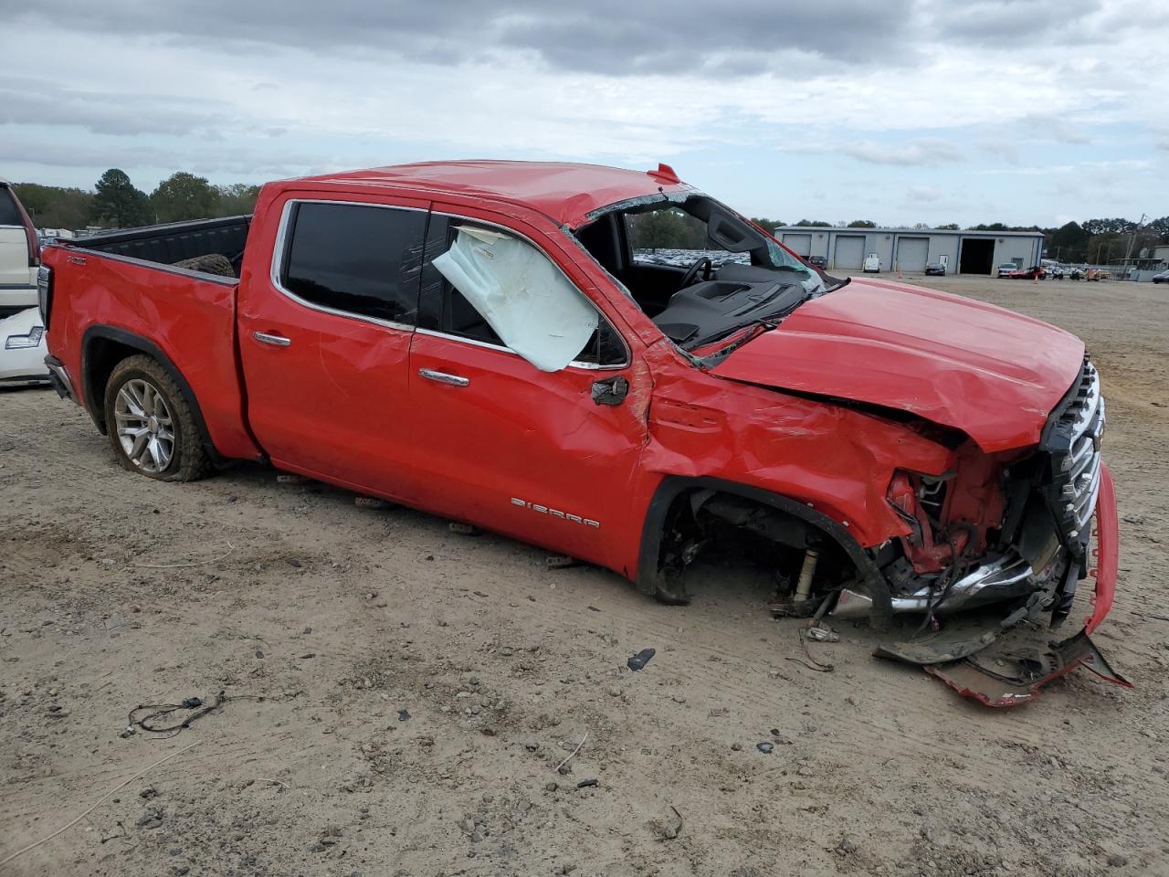 2021 GMC Sierra - Image 4