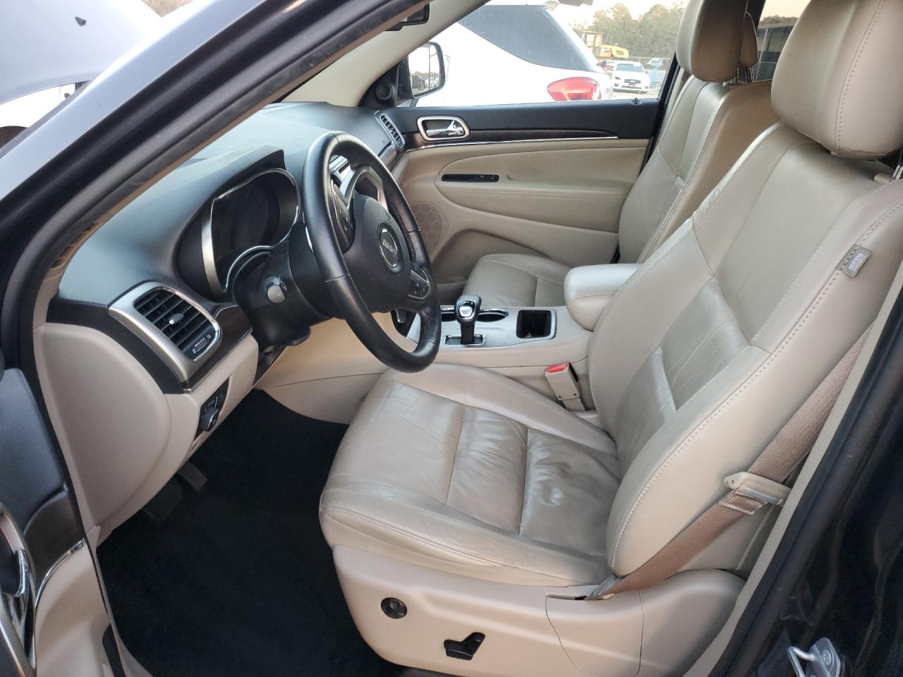 2014 Jeep Grand Cherokee - Image 7