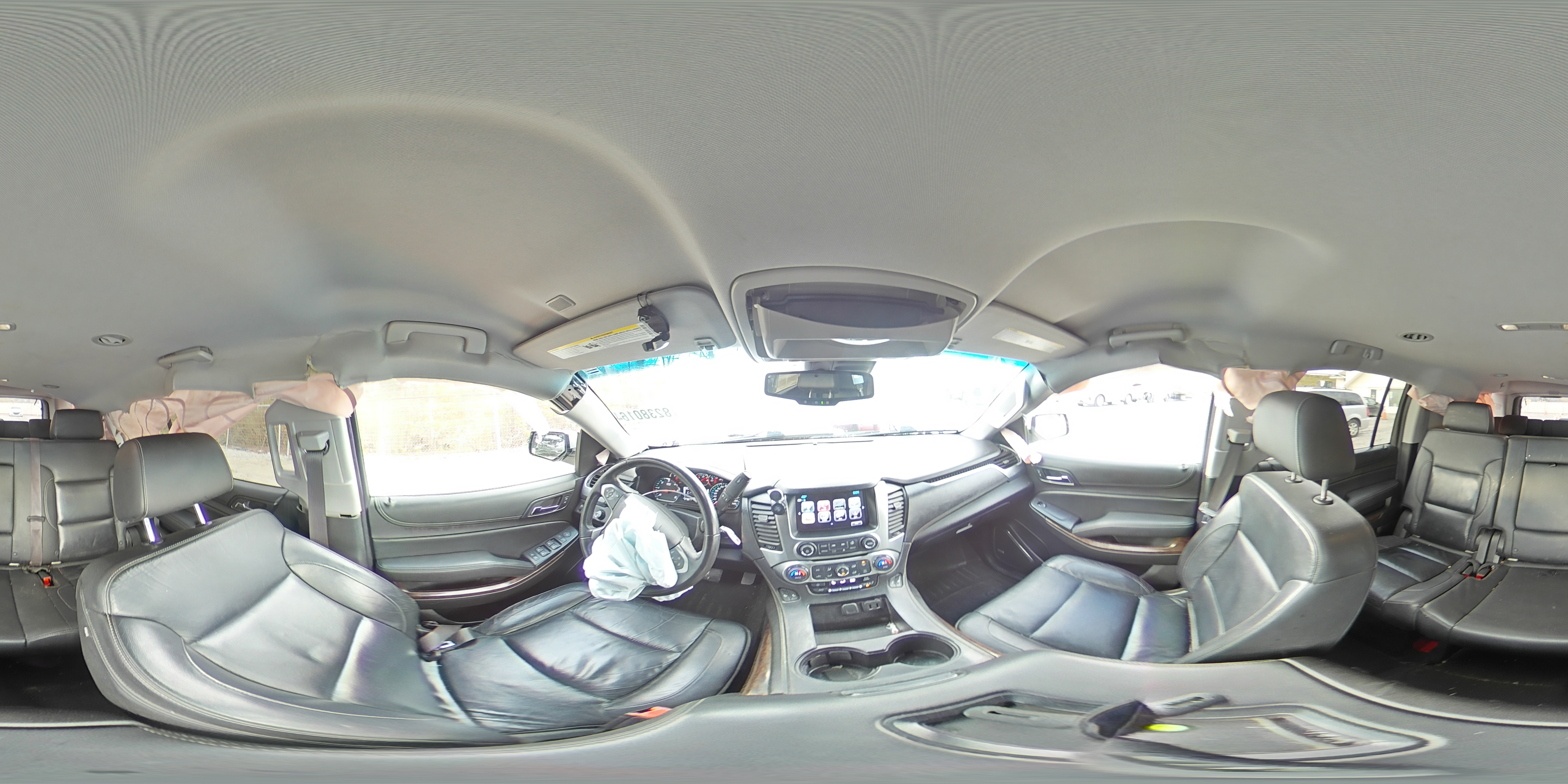 2017 Chevrolet Suburban - Image 14