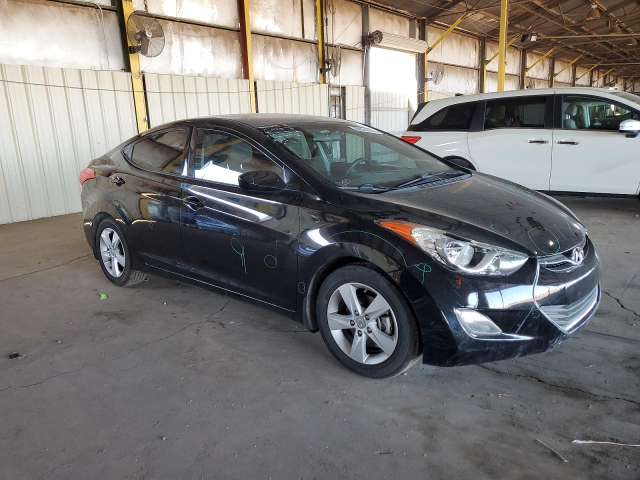 VIN 5NPDH4AEXDH419266 2013 HYUNDAI ELANTRA no.4