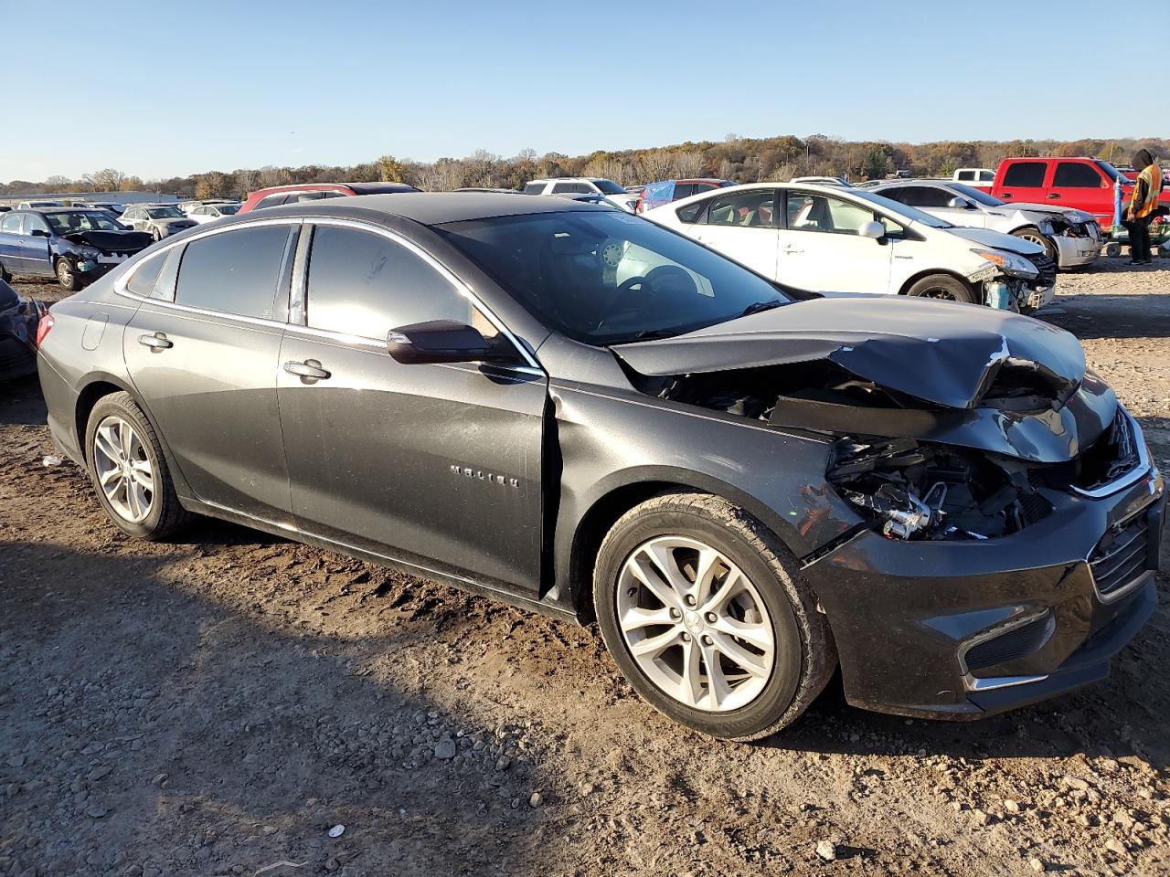 2016 Chevrolet Malibu - Image 4
