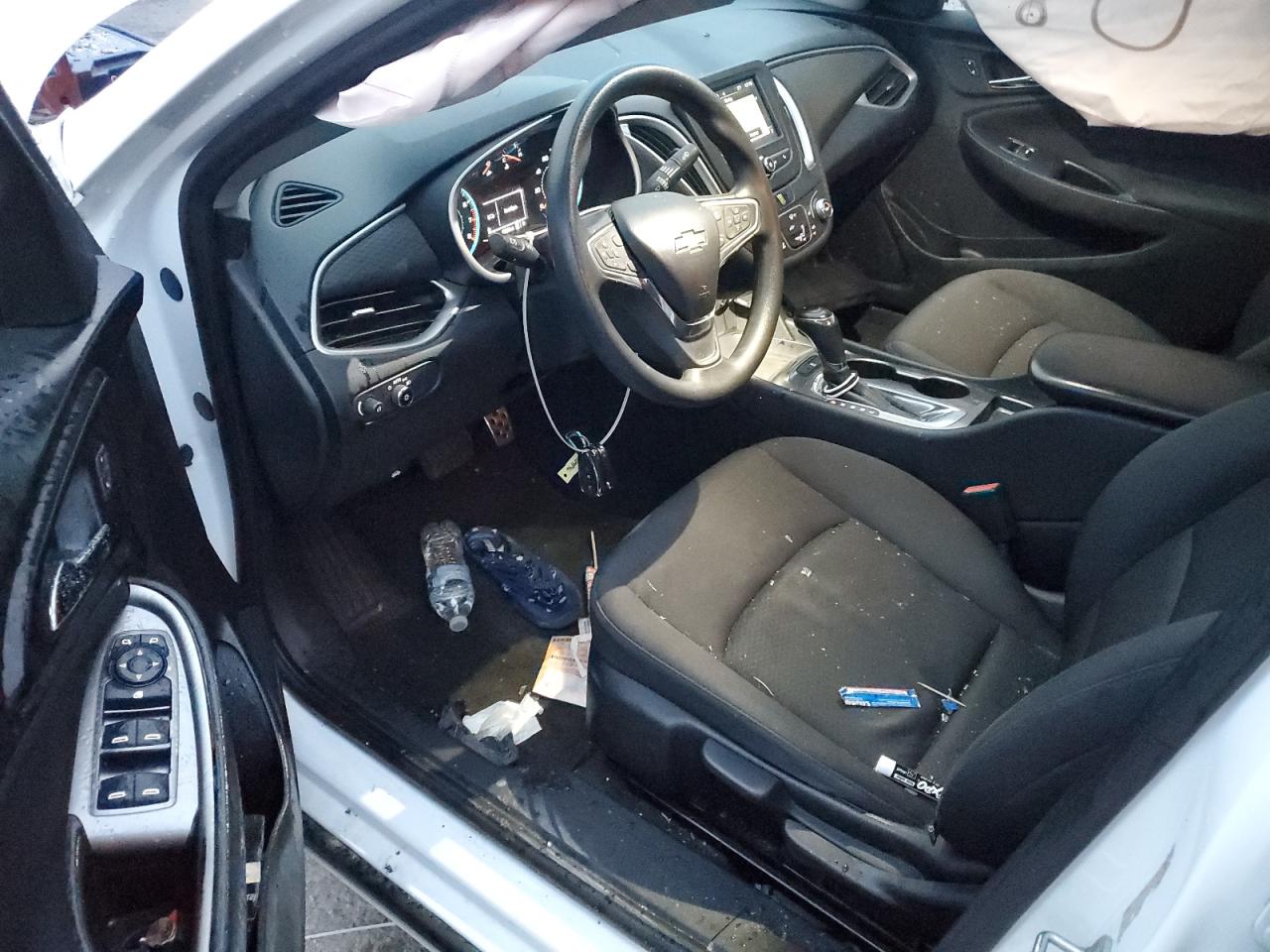 2016 Chevrolet Malibu - Image 8