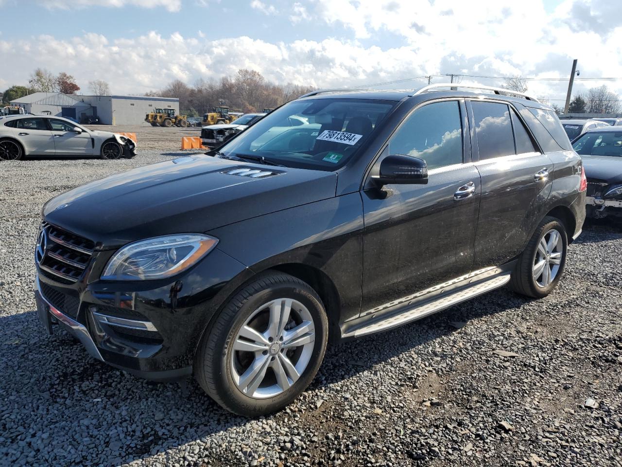 VIN 4JGDA2EB7EA330073 2014 MERCEDES-BENZ M-CLASS no.1