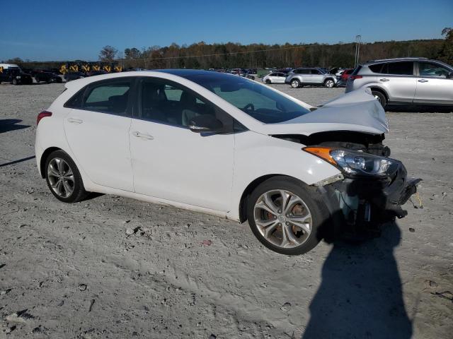  HYUNDAI ELANTRA 2013 Білий