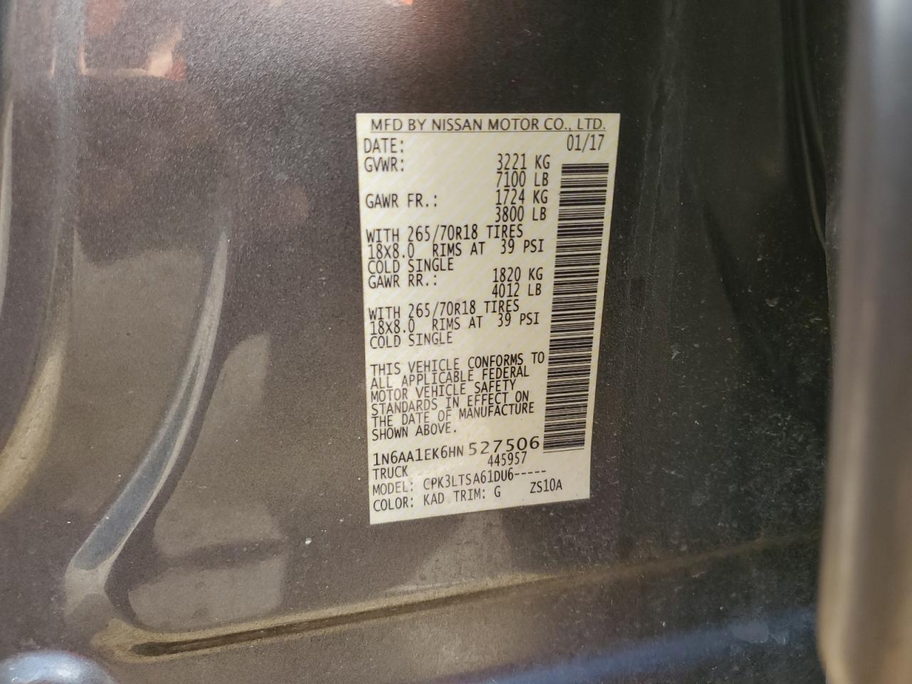 2017 Nissan Titan - Image 12