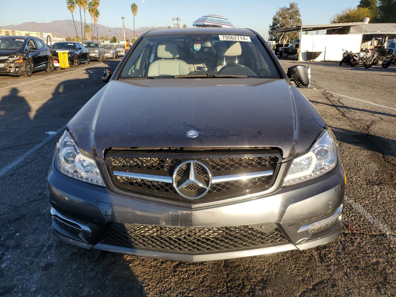 VIN WDDGF4HB9ER318556 2014 MERCEDES-BENZ C-CLASS no.5