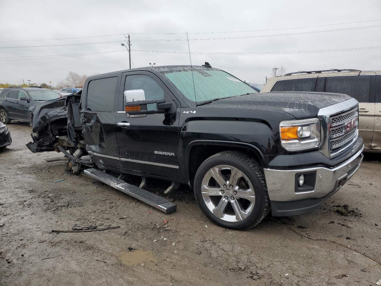 2015 GMC Sierra - Image 4