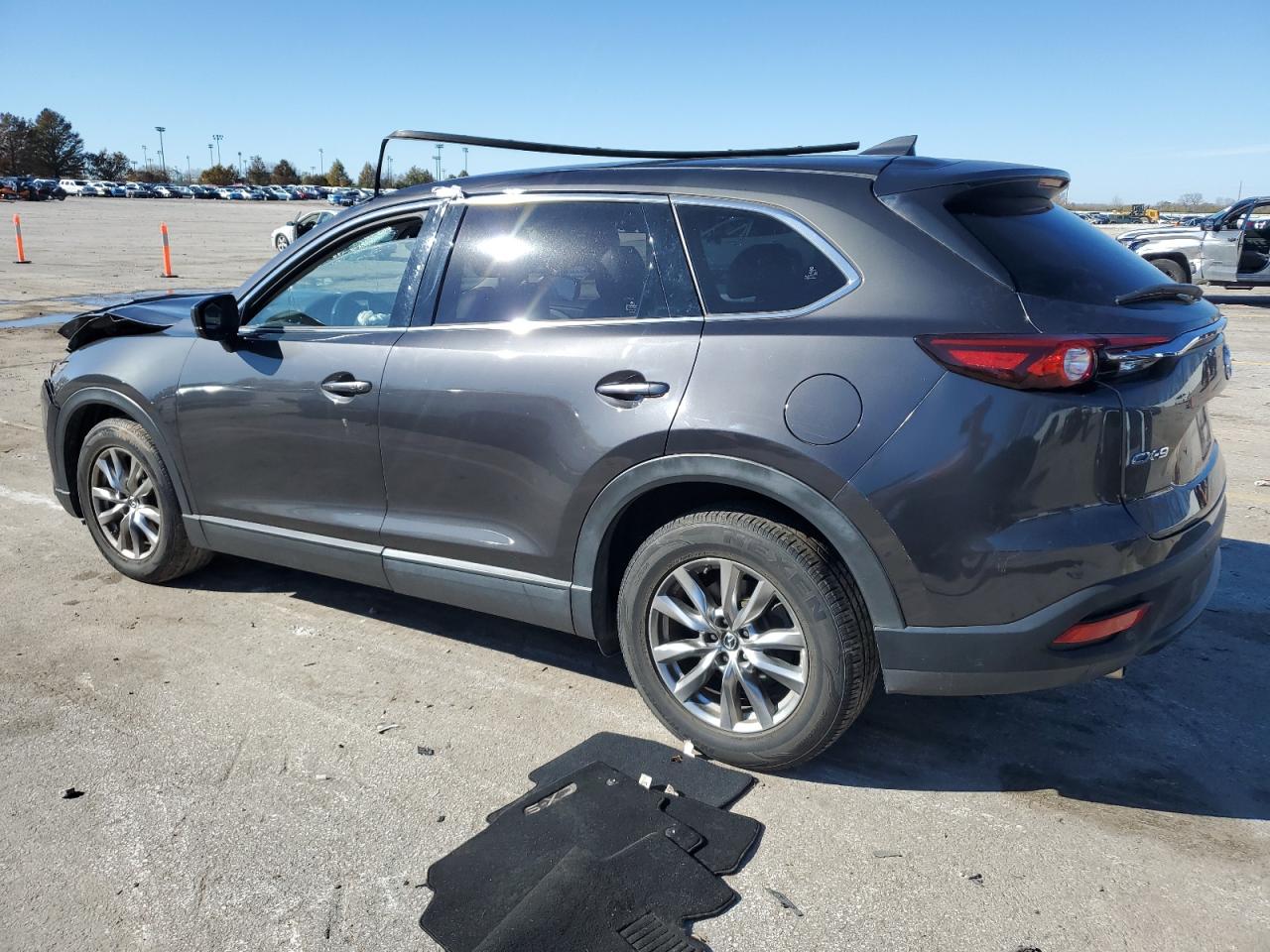 2018 Mazda CX-9 - Image 2