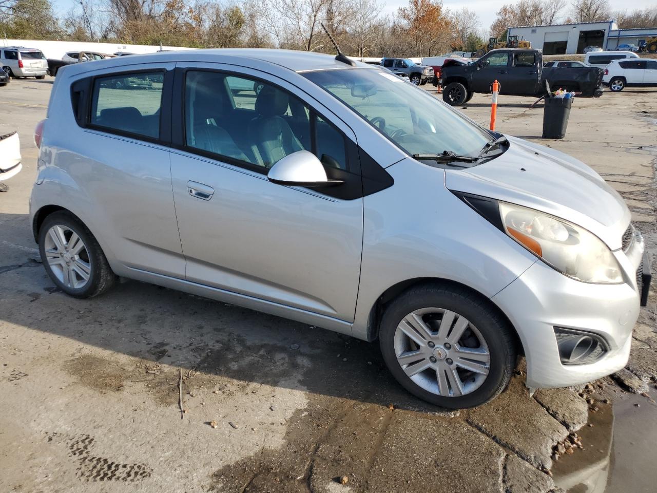 2014 Chevrolet Spark - Image 4