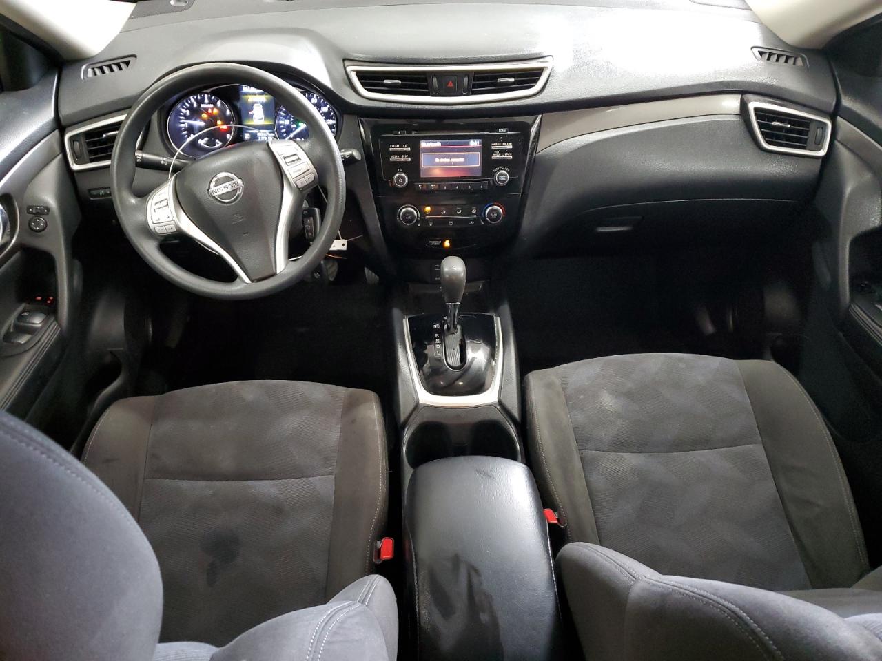 2015 Nissan Rogue - Image 8