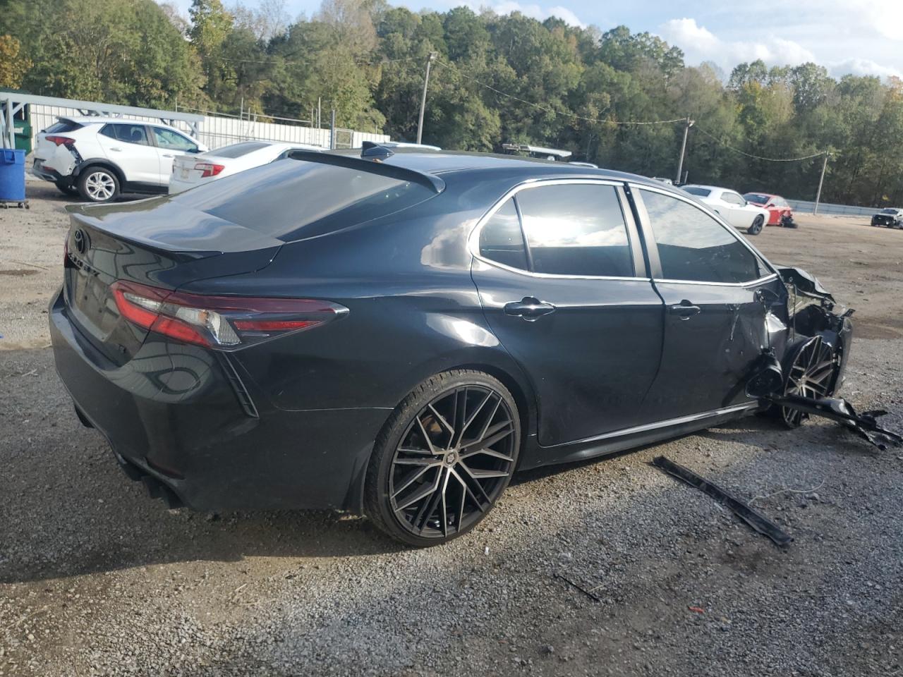 2021 Toyota Camry - Image 3