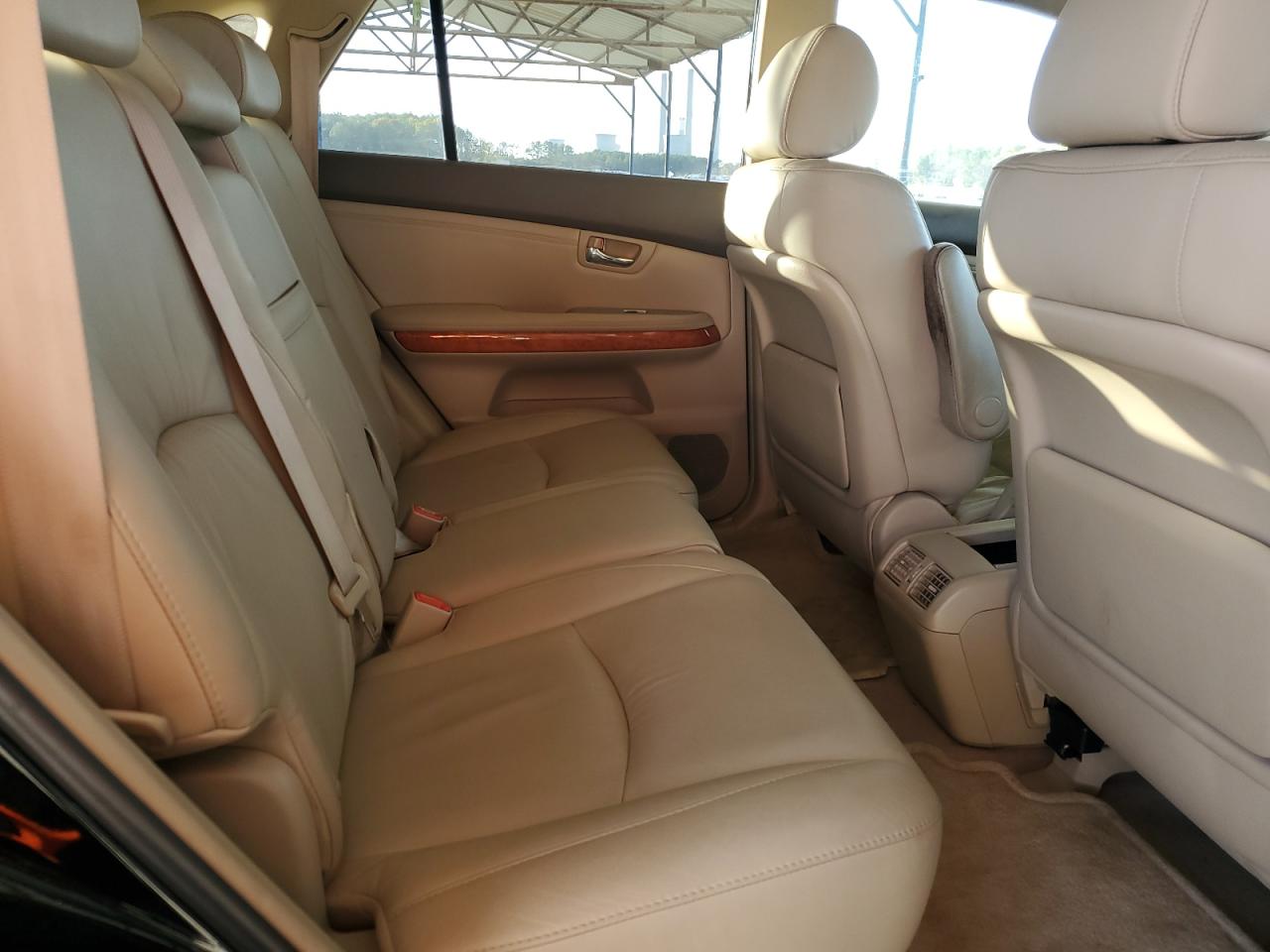 2007 Lexus RX - Image 11