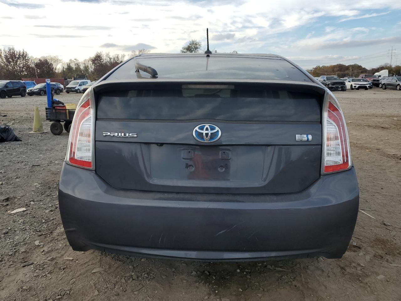 2015 Toyota Prius VIN: JTDKN3DU2F1942322 Lot: 79568634