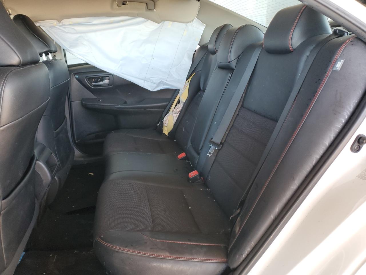 2017 Toyota Camry - Image 10