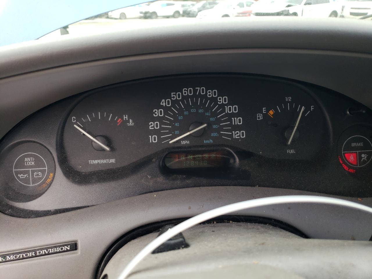 1999 Buick Century - Image 9