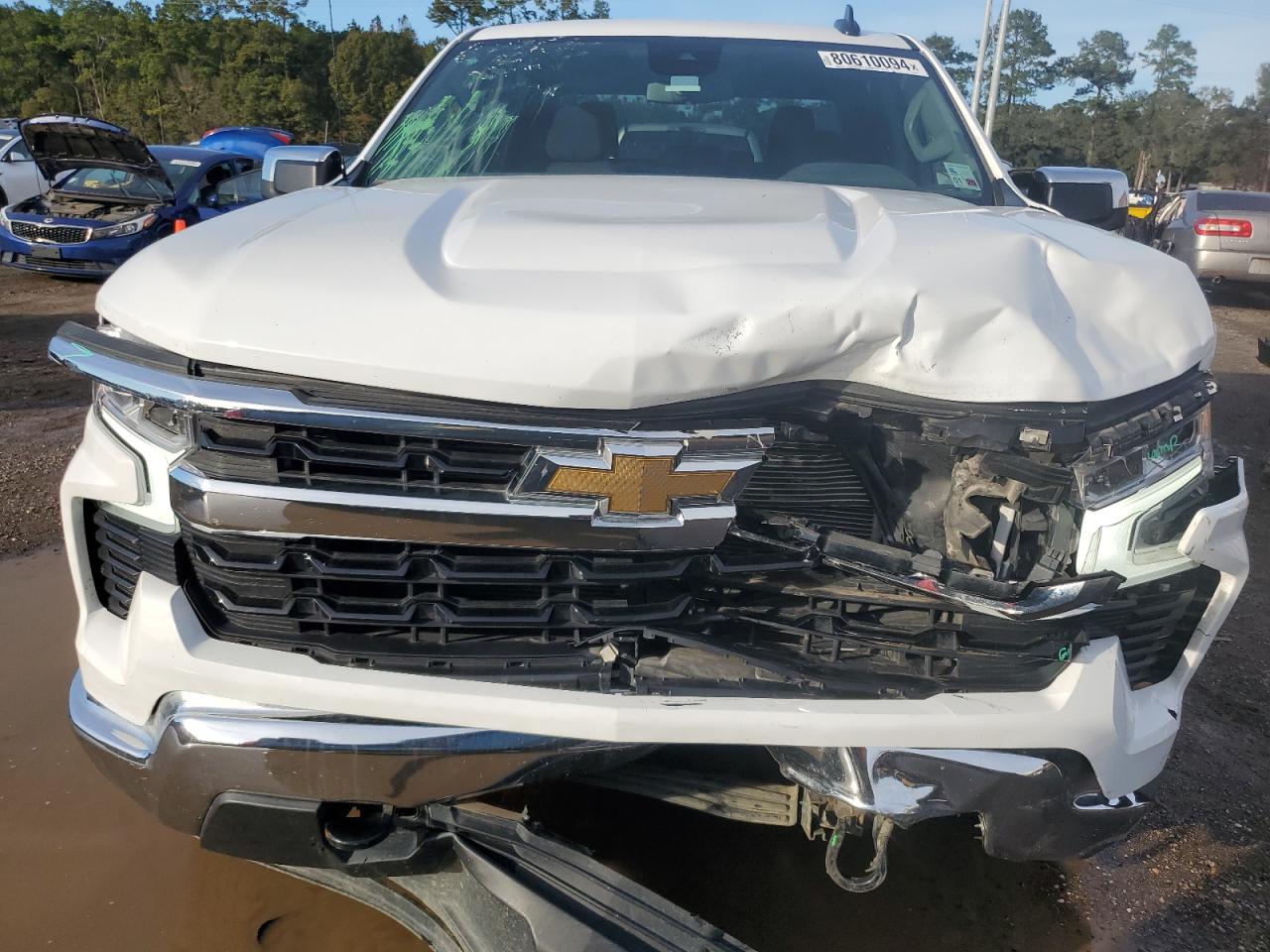 2023 Chevrolet Silverado - Image 5