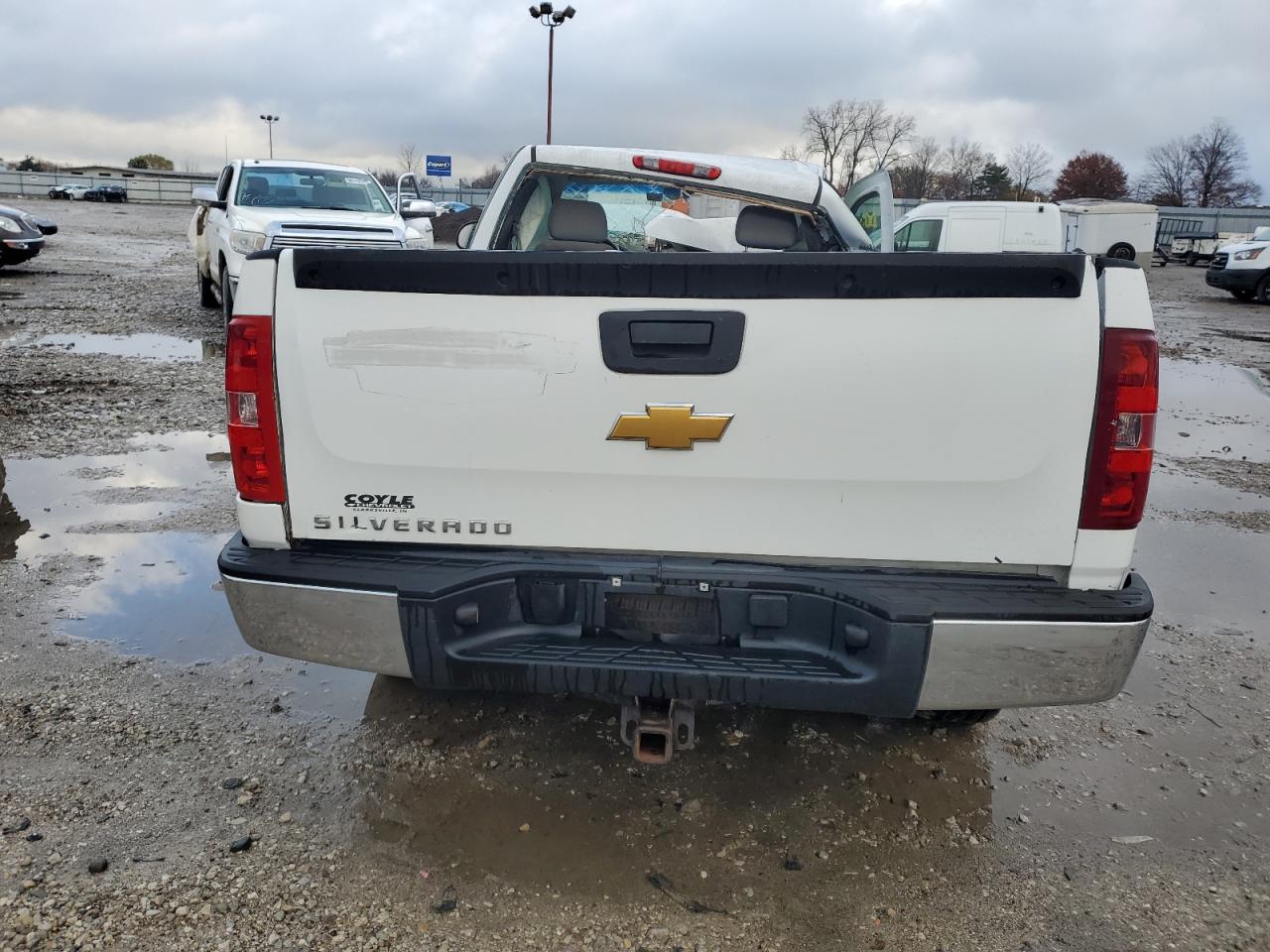2013 Chevrolet Silverado - Image 6