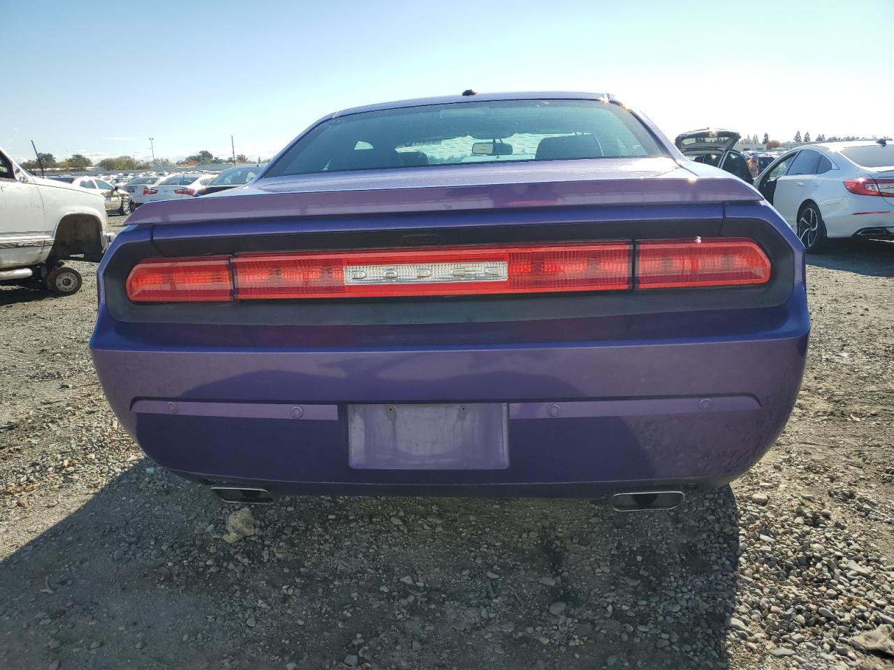 VIN 2C3CDYBT1EH140024 2014 DODGE CHALLENGER no.6