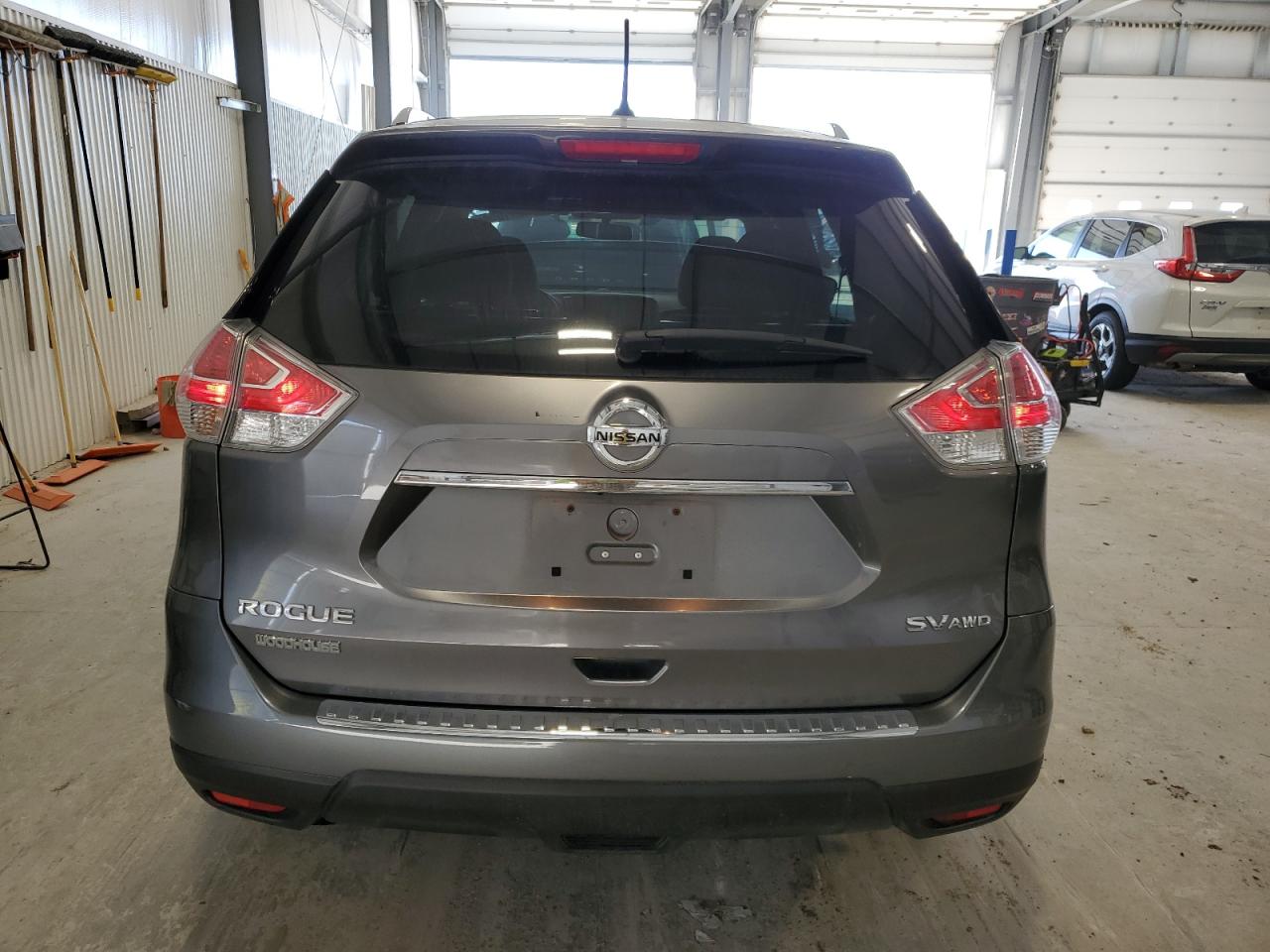 2015 Nissan Rogue S VIN: KNMAT2MV4FP540044 Lot: 80591684