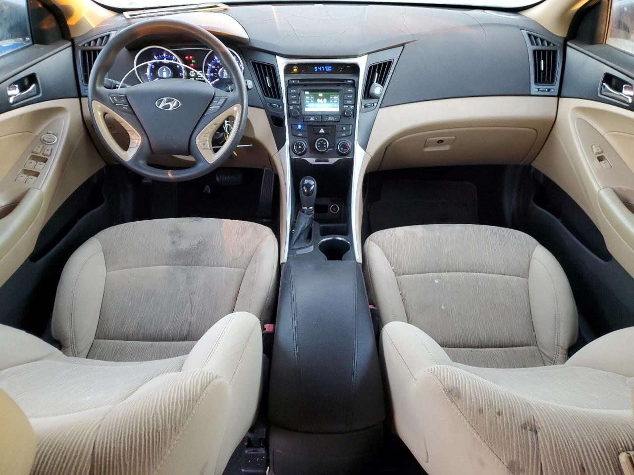 2014 Hyundai Sonata - Image 8