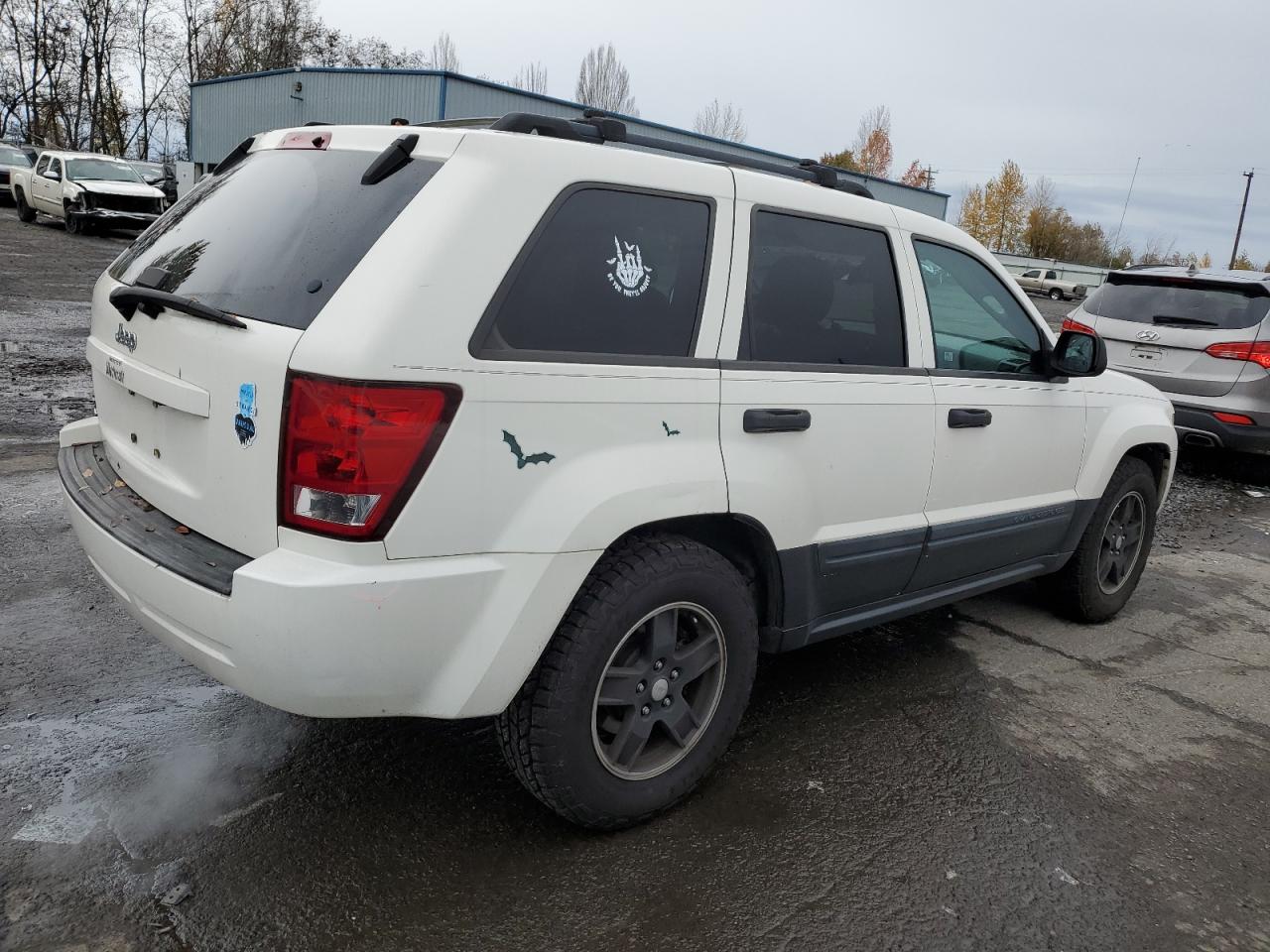 2006 Jeep Grand Cherokee - Image 3