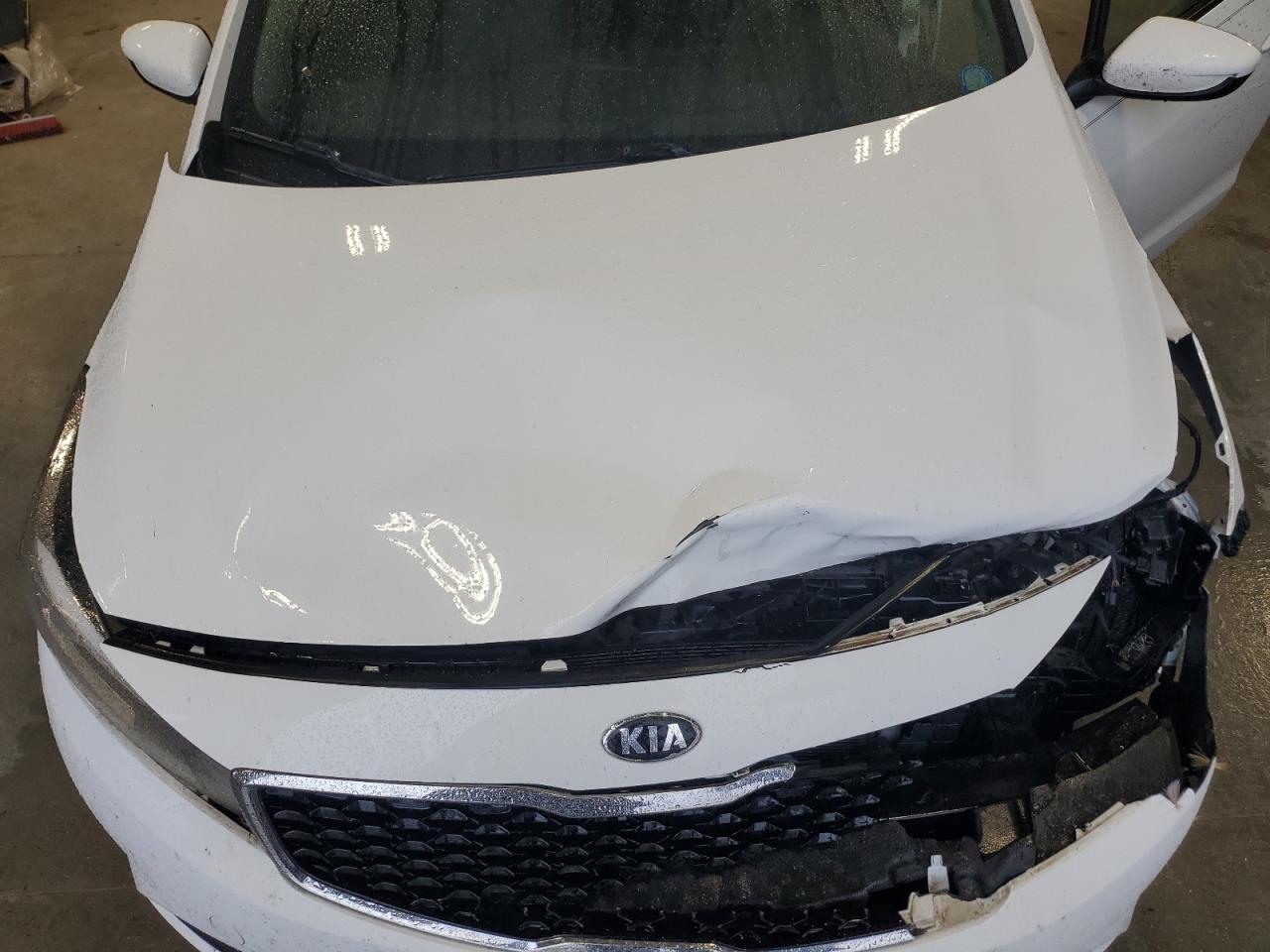 2018 Kia Forte Lx VIN: 3KPFL4A79JE261284 Lot: 79125854