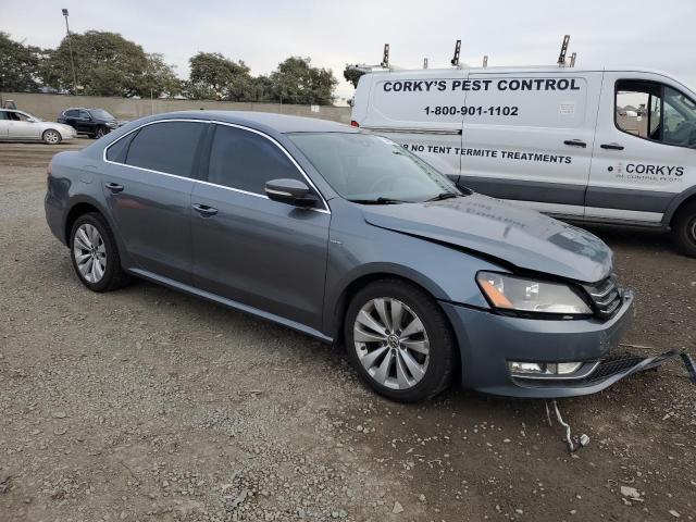  VOLKSWAGEN PASSAT 2015 Сірий