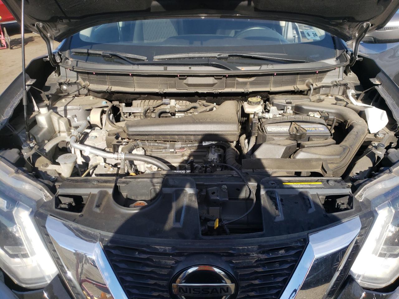 2019 Nissan Rogue - Image 12