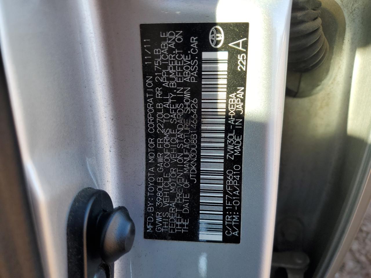 2011 Toyota Prius - Image 13