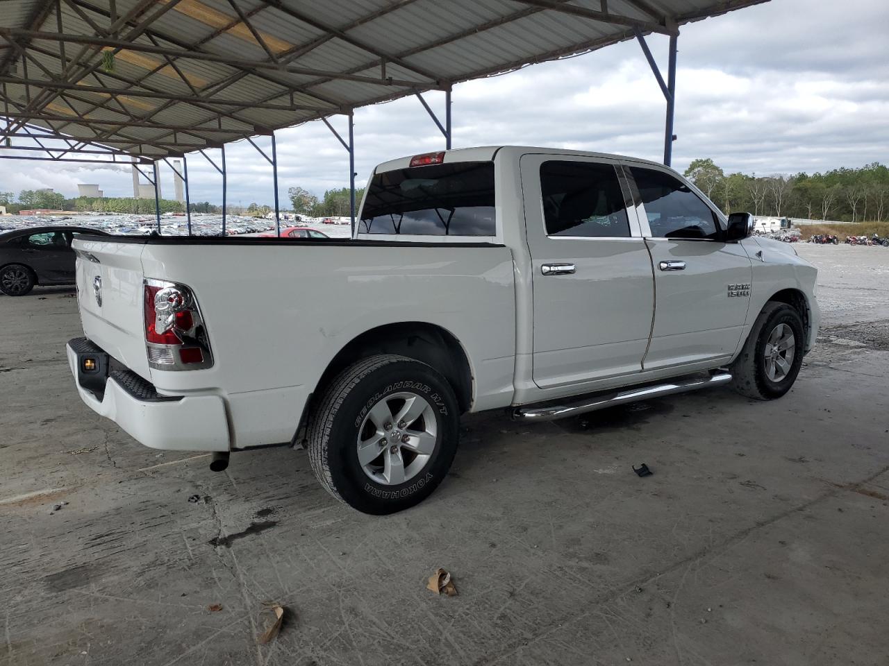 2017 RAM 1500 - Image 3