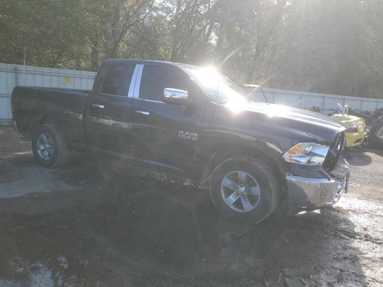 2017 RAM 1500 - Image 4