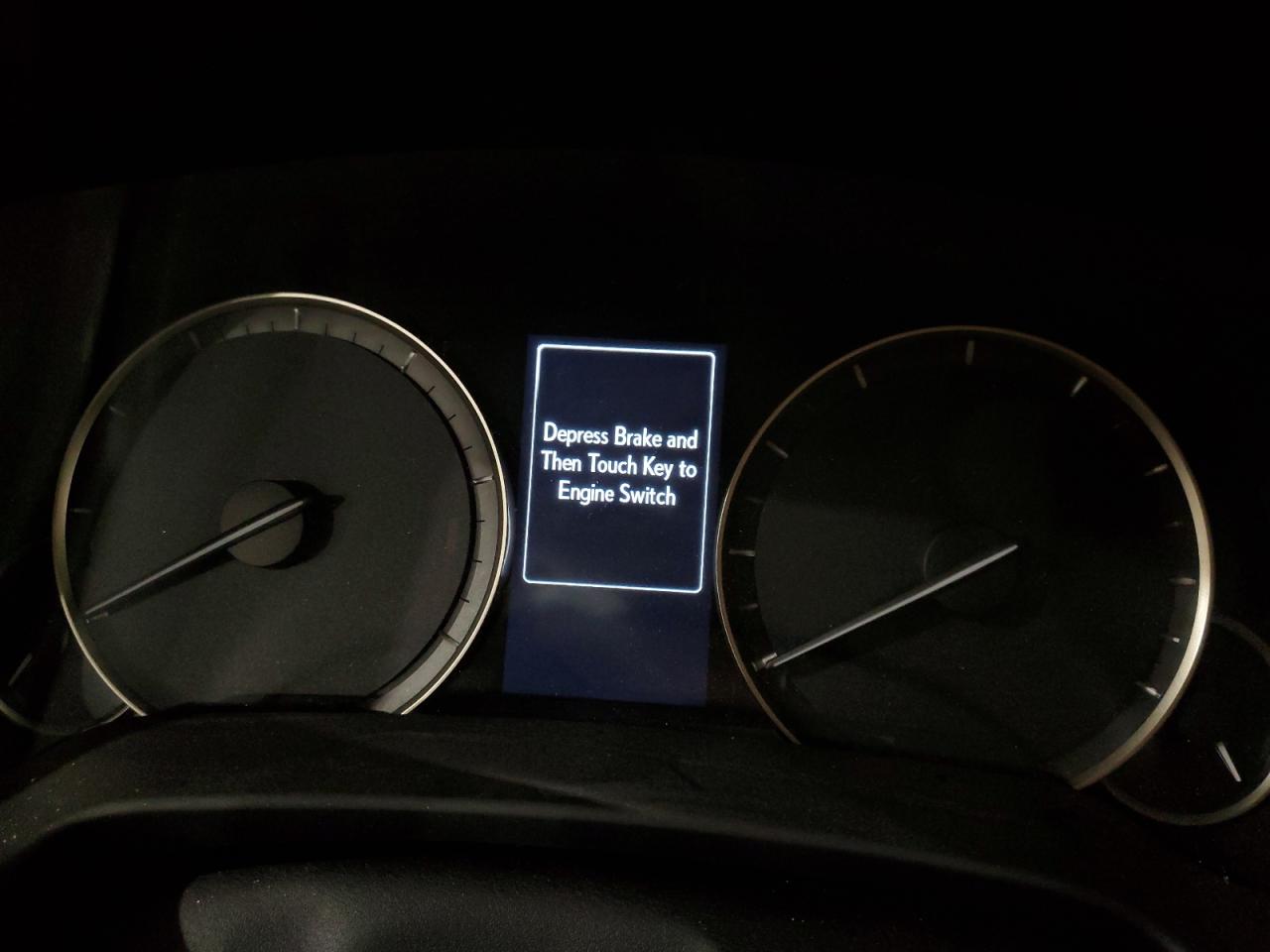 2021 Lexus RX - Image 9