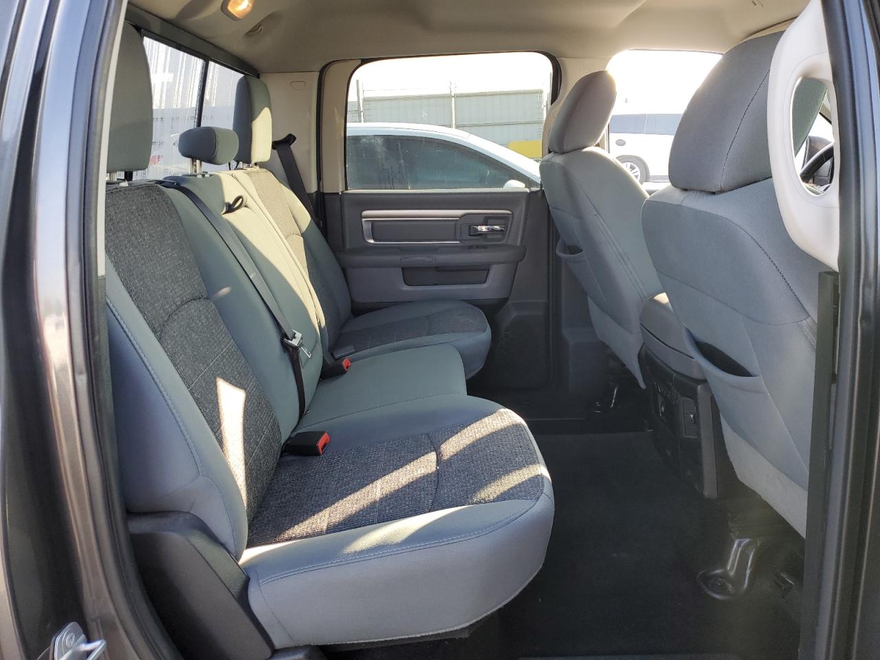 2017 RAM 1500 - Image 10