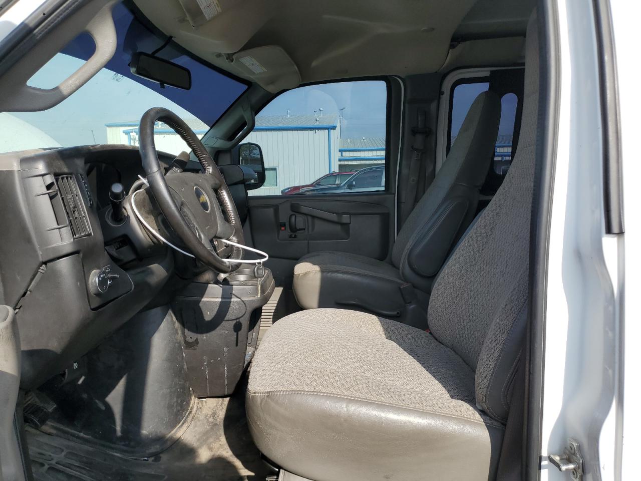 2020 Chevrolet Express G2500 VIN: 1GCWGBFG5L1123068 Lot: 80862994