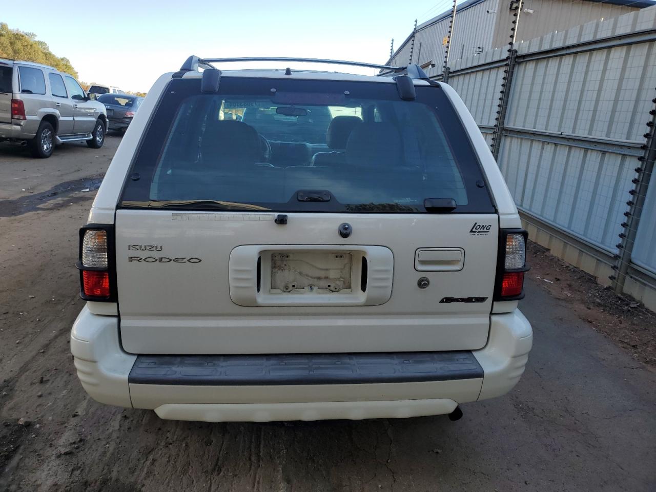 2000 Isuzu Rodeo S VIN: 4S2CK58W8Y4340907 Lot: 79683804