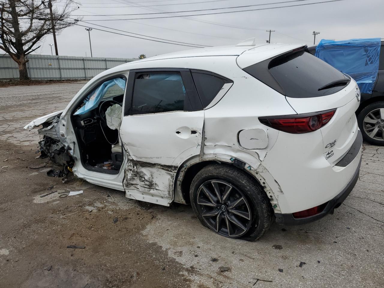 2018 Mazda CX-5 - Image 2