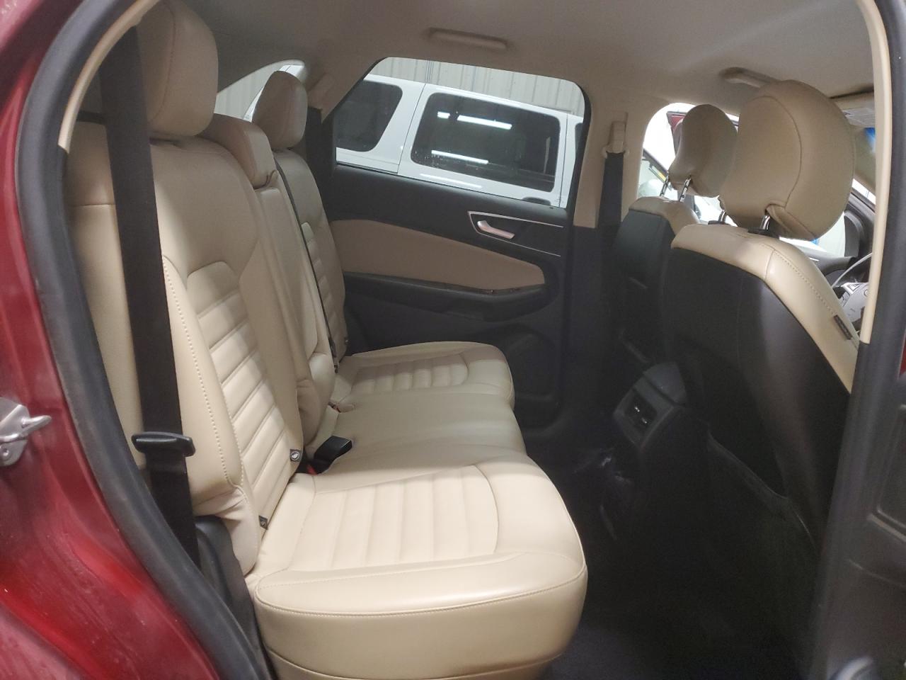 2016 Ford Edge - Image 11
