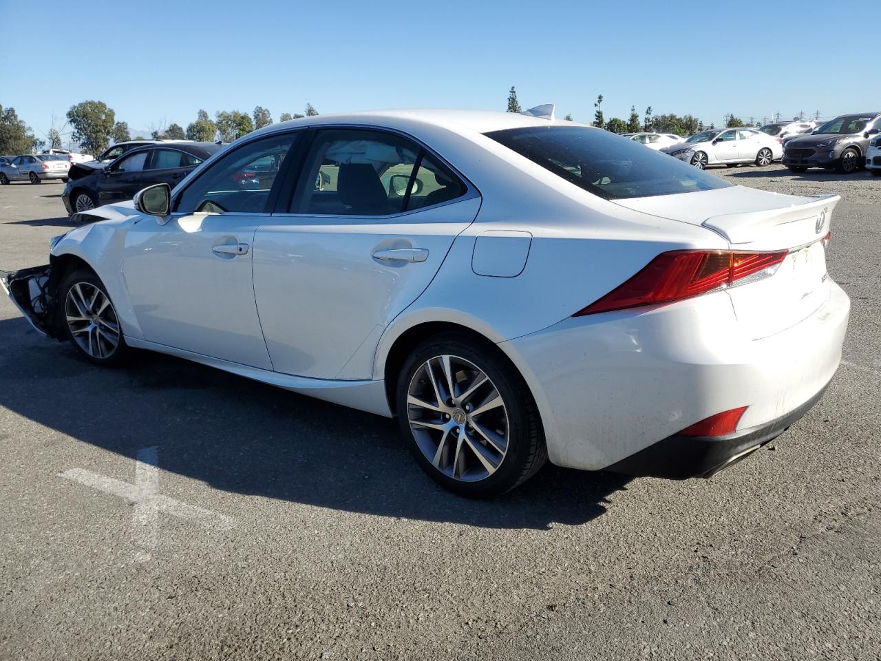 2018 Lexus IS - Image 2