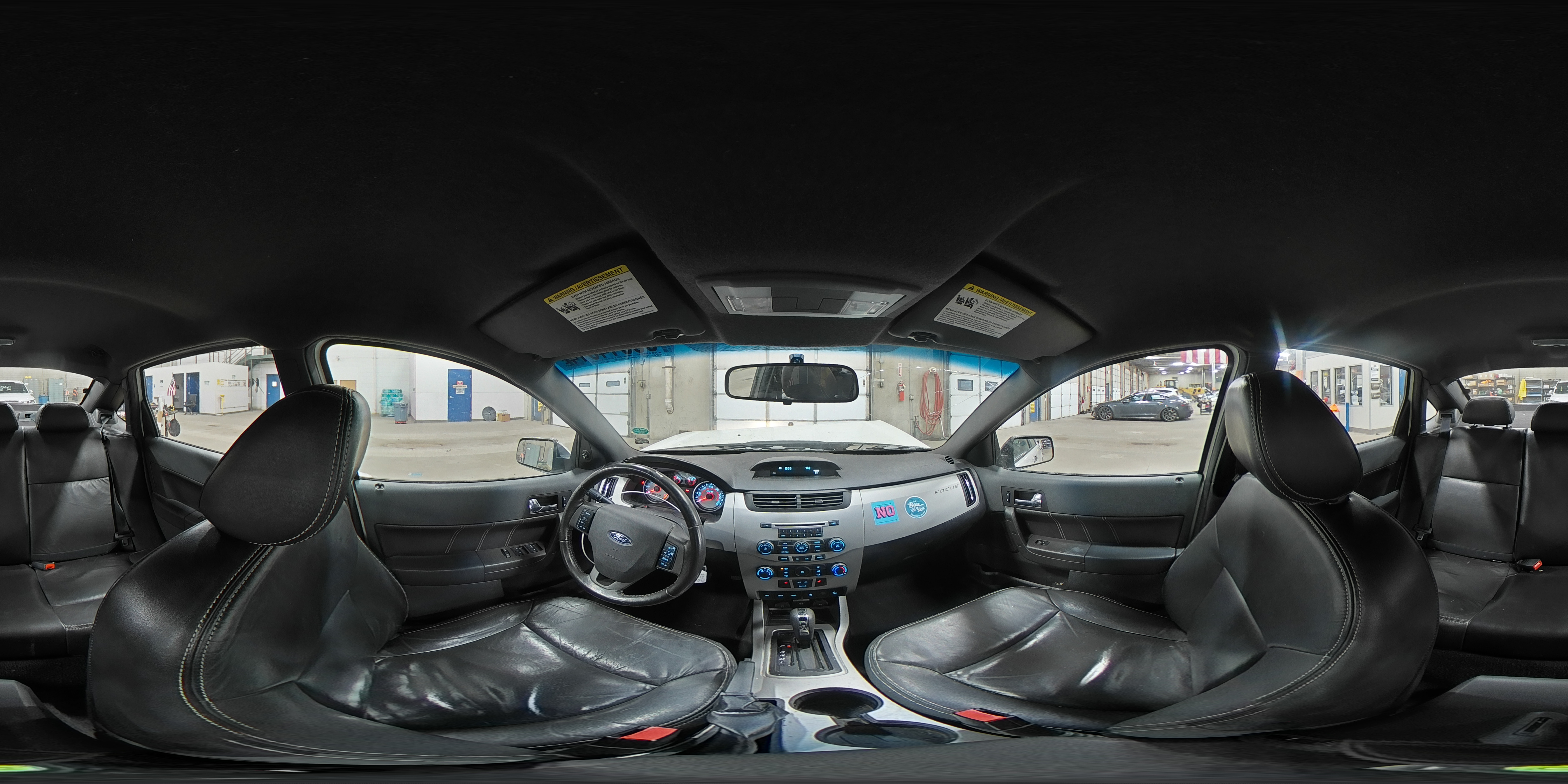 2010 Ford Focus - Image 13
