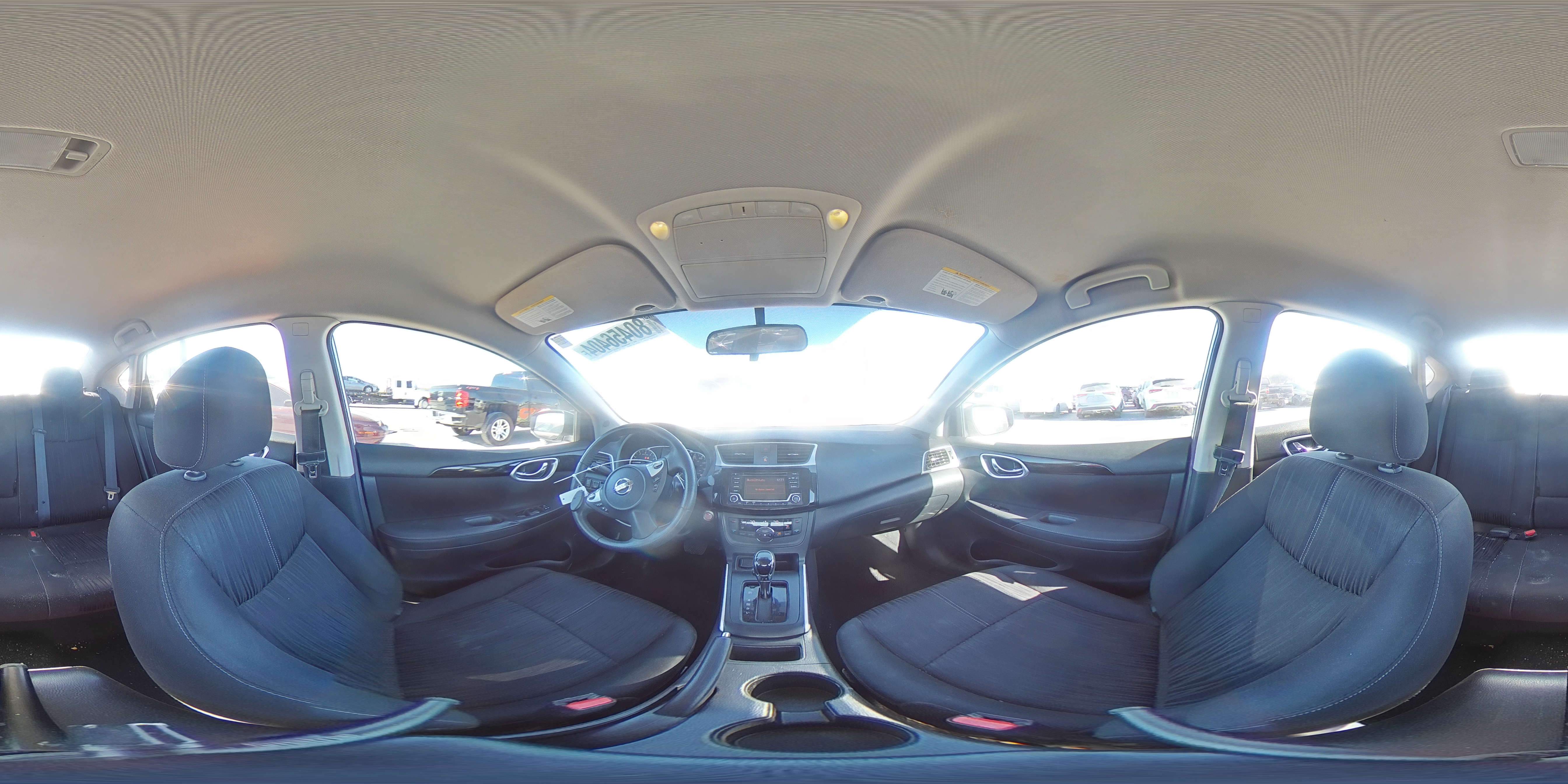 2018 Nissan Sentra - Image 13
