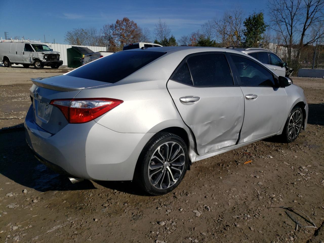 VIN 2T1BURHE8EC155541 2014 TOYOTA COROLLA no.3