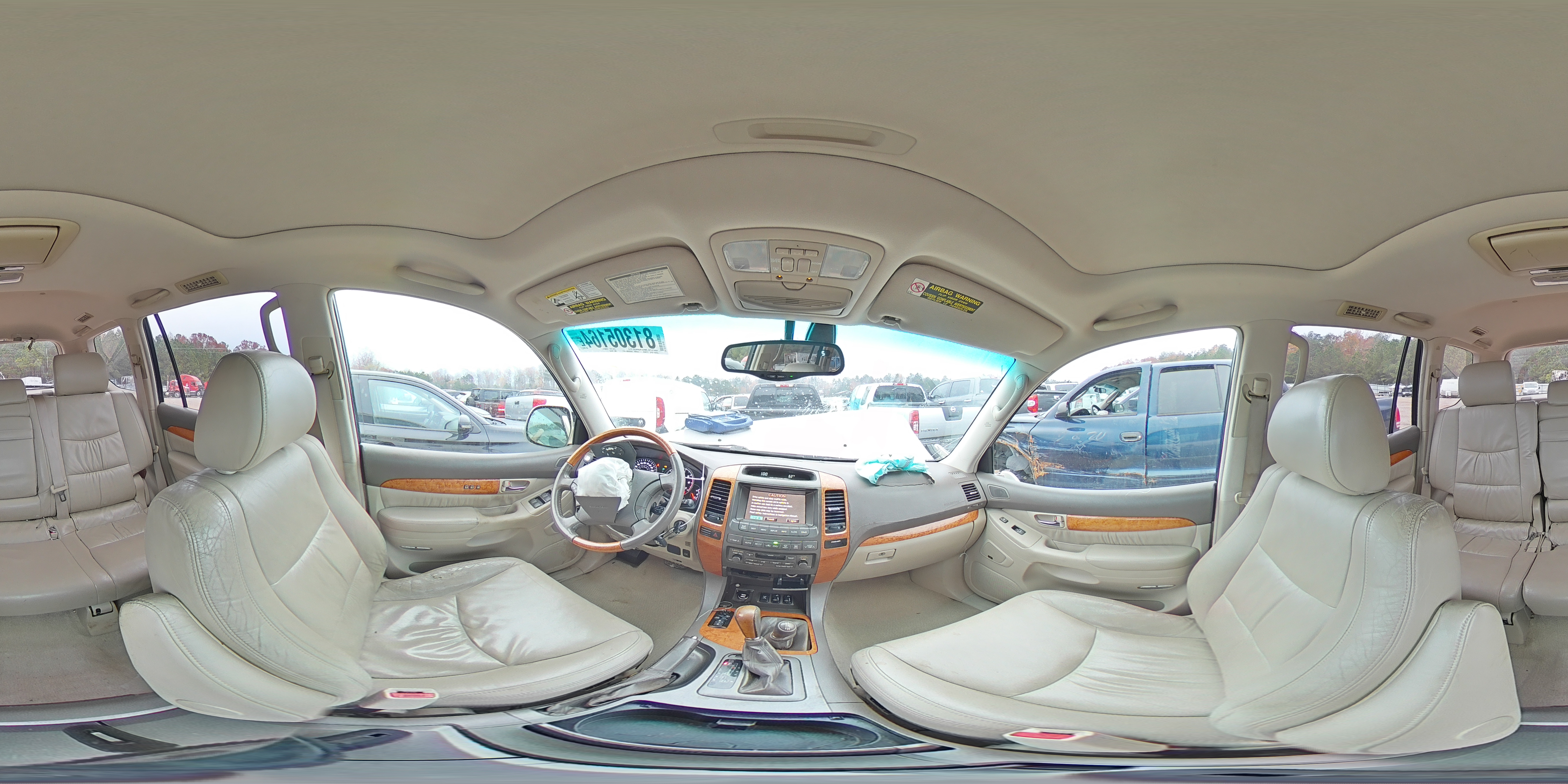2004 Lexus GX - Image 14