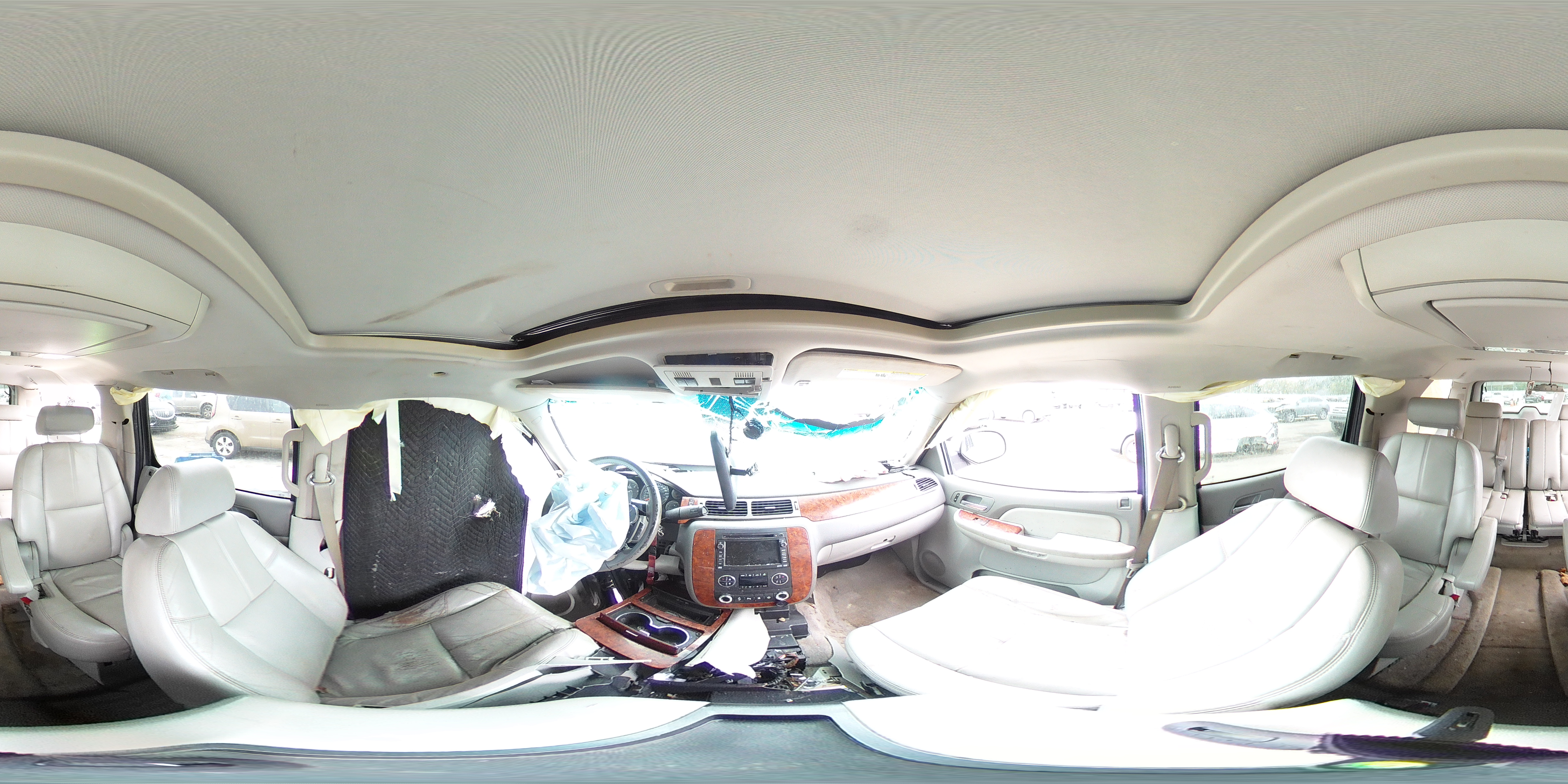 2008 Chevrolet Suburban - Image 14