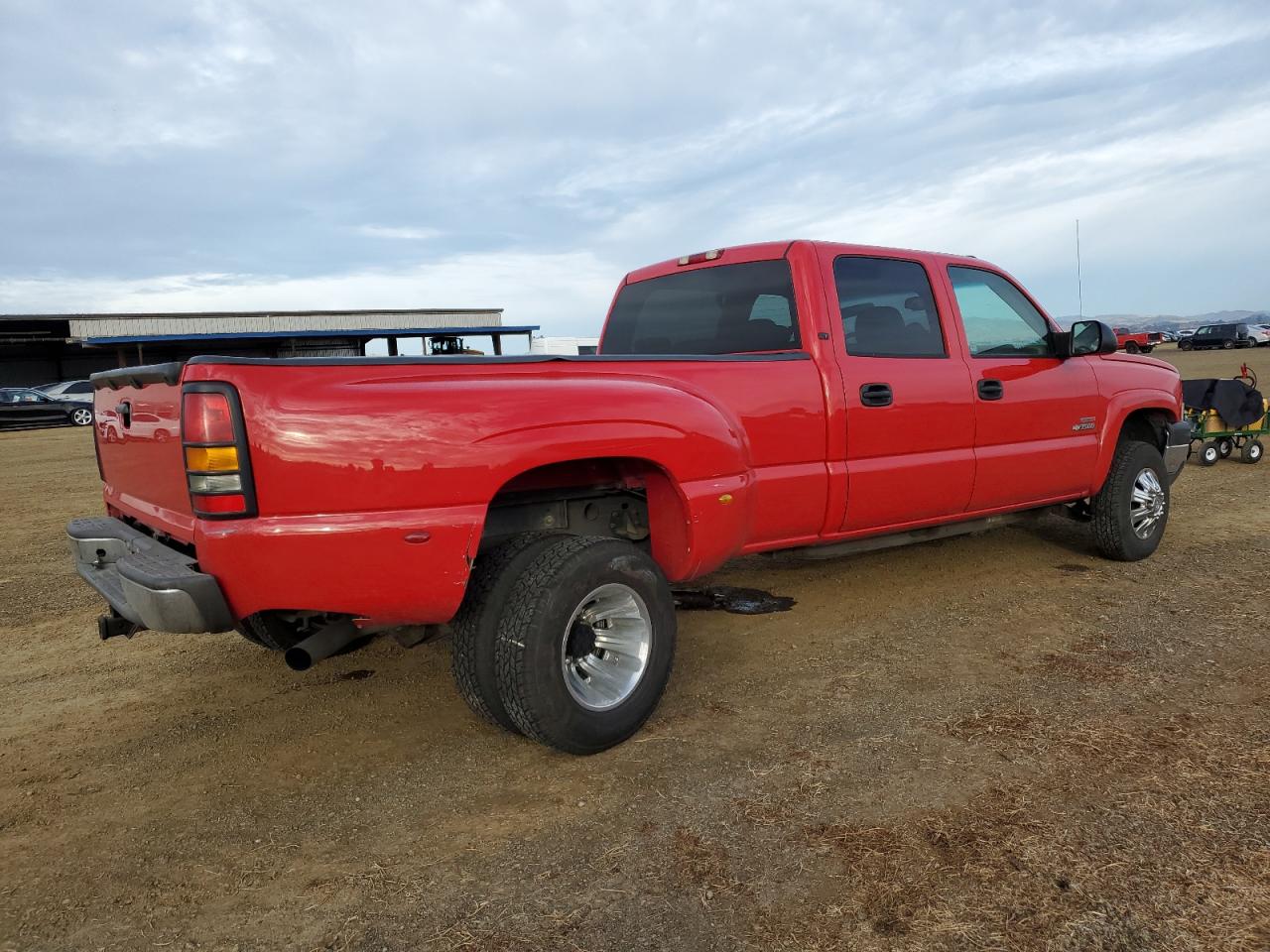 2004 Chevrolet Silverado - Image 3