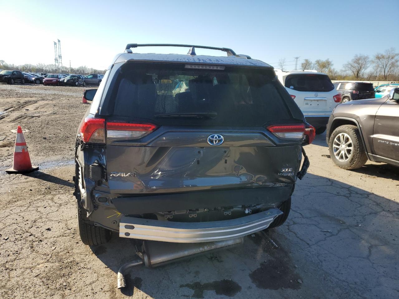 2022 Toyota RAV 4 - Image 6