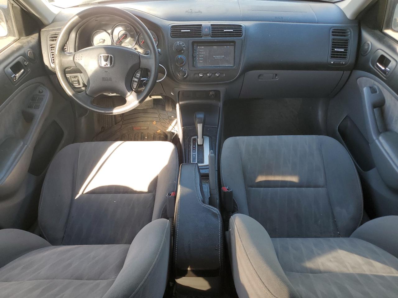 2005 Honda Civic - Image 8
