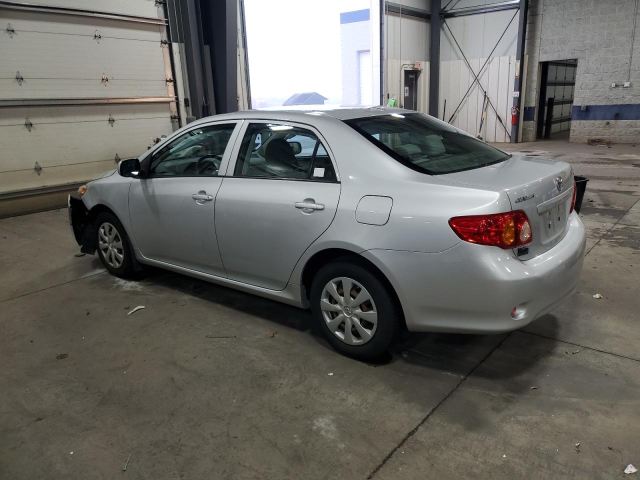 2009 Toyota Corolla - Image 2