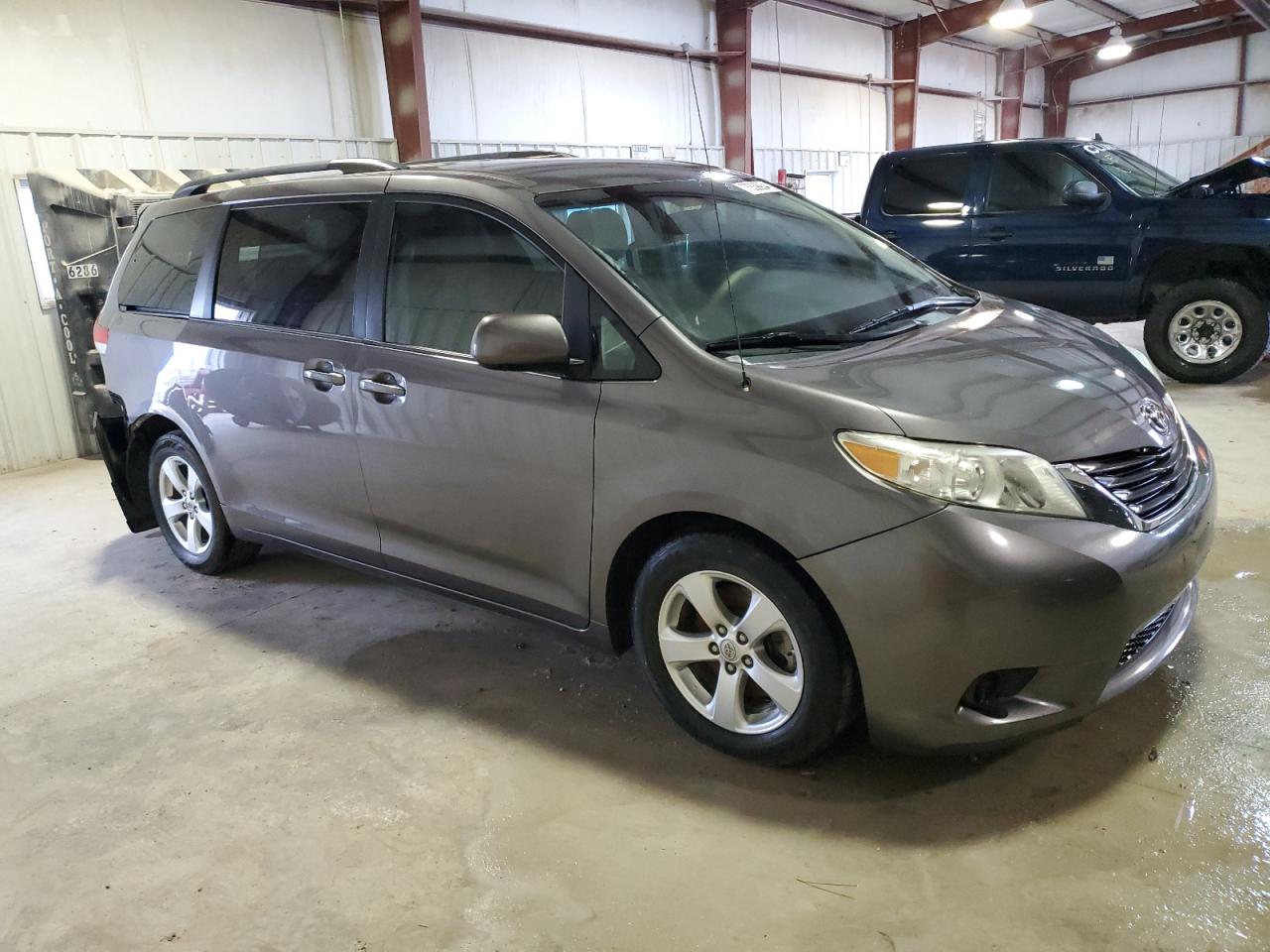 2014 Toyota Sienna Le VIN: 5TDKK3DC6ES472460 Lot: 77339934