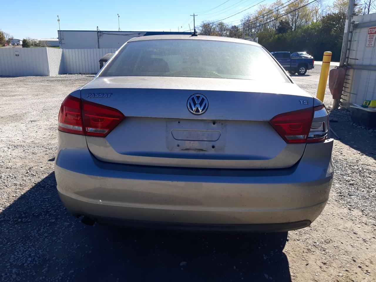 2014 Volkswagen Passat S VIN: 1VWAT7A38EC040164 Lot: 79216084